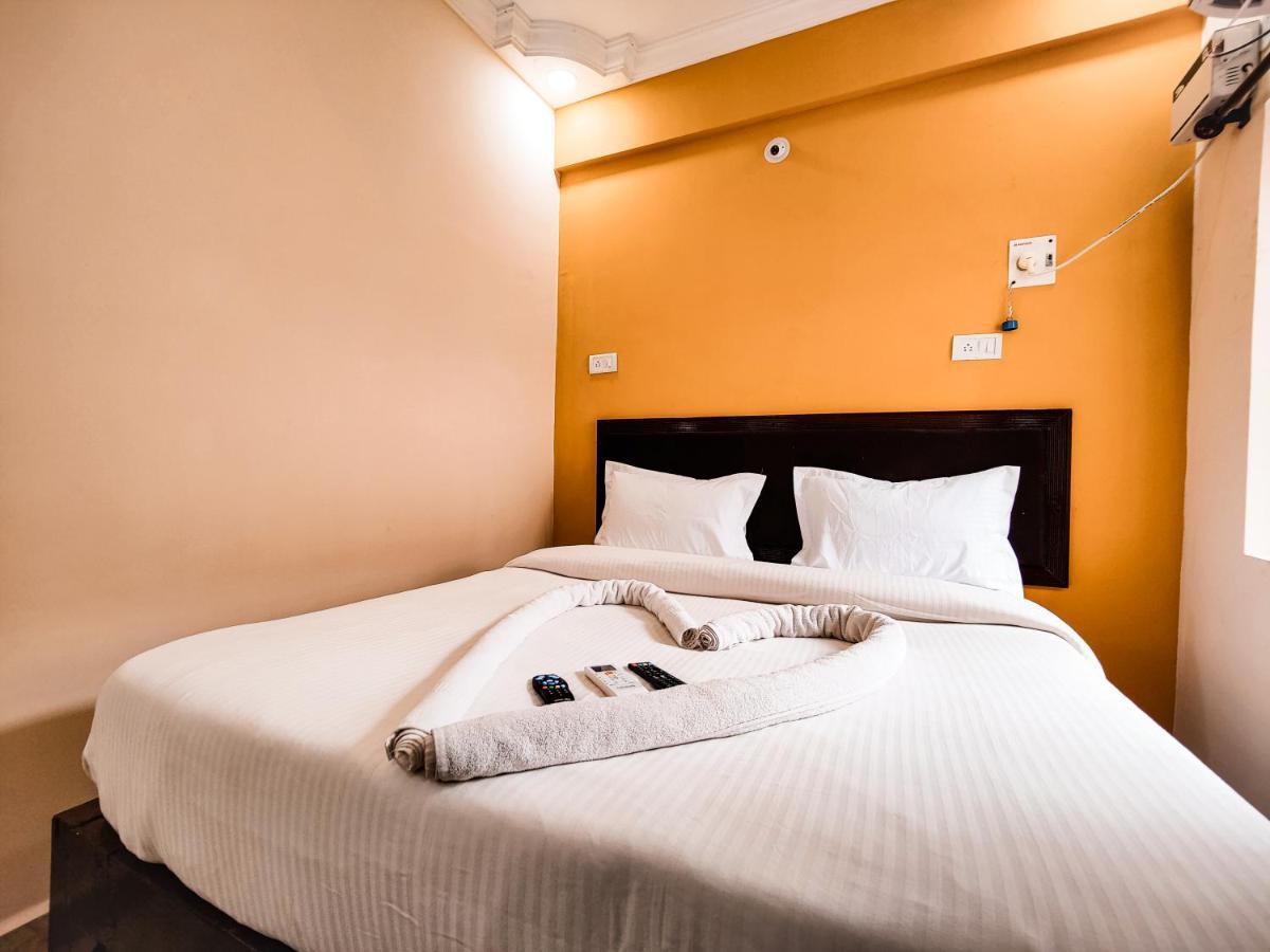Hotel Candolim Aloft 外观 照片